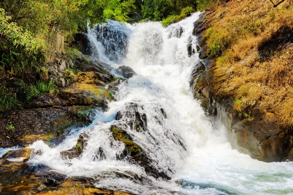 2_Datanla Waterfall