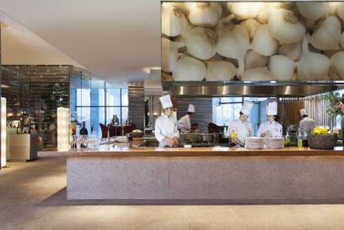 Restaurant 8