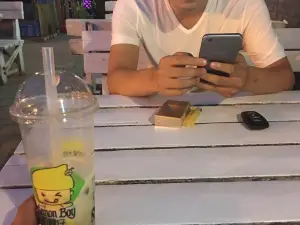 紅燈籠炸串串