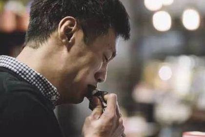 KEN DE JI SHI DAI DIAN