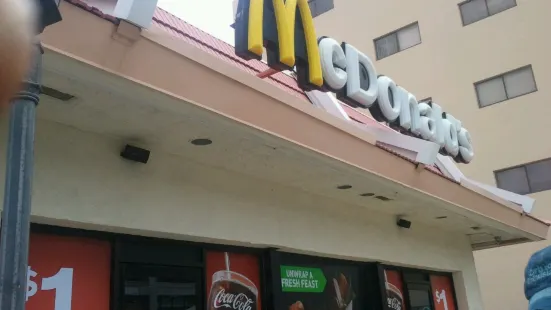 McDonald's(wilshire boulevard)