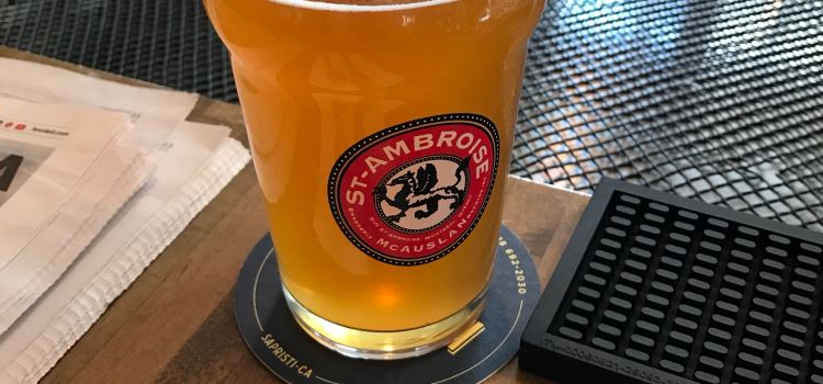 Sapristi Bistro Bar