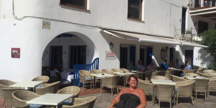 Les Voltes de Calella by Es Portal