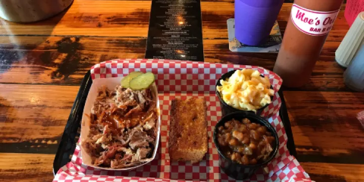 Moe's Original Bar B Que