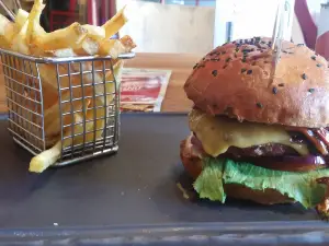 Red Angus Steakhouse