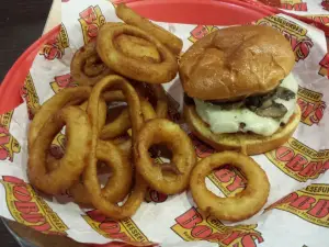 Cheeseburger Bobby's Cumming