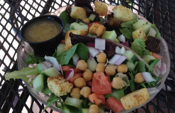 Yarde House Food and Spirits