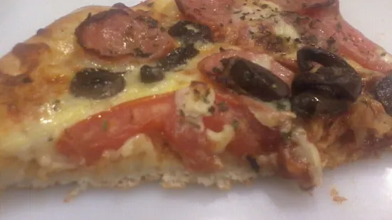 Domino's Pizzaria