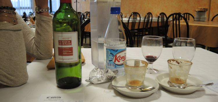 El Meson de los 20 Platos