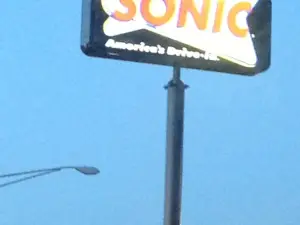 Sonic Drive-In Cicero Ave