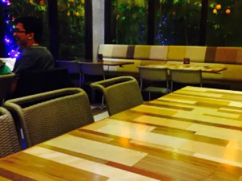 Zenbu House of Mozaru