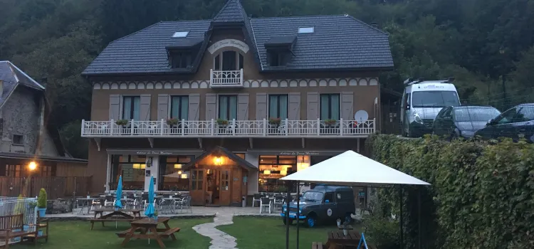 Auberge La Douce Montagne