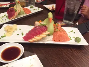 Naru Sushi Bar