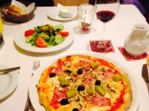 Taormina Unna Restaurant