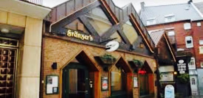 Franzer's Schanke & Piano Cafe