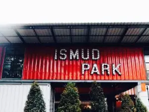 Ismud Park