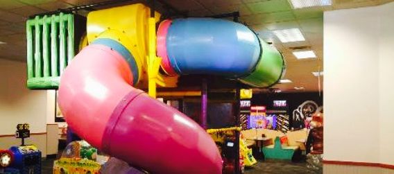 Chuck E Cheese's