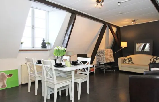 登霍金威戈公寓式酒店