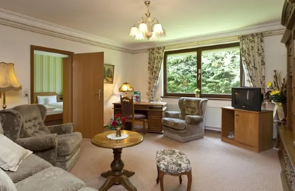 舒梅德鄉村酒店