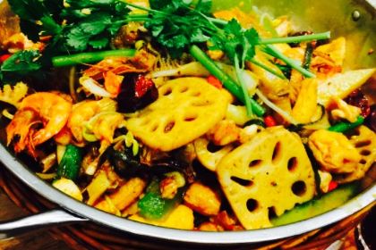 魔锅坊麻辣香锅(西门店)