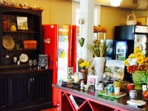 Head's Store
