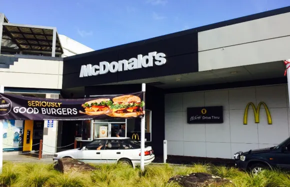 Thames McDonalds's Restaurant