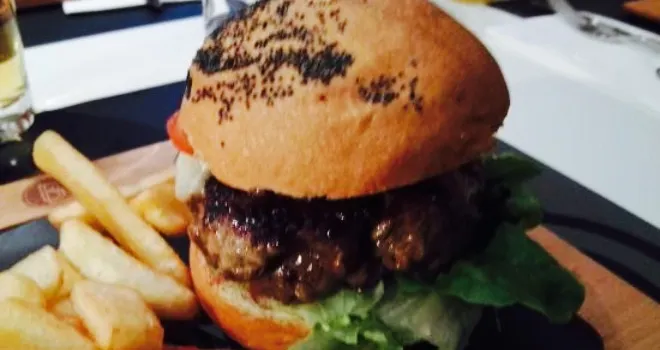 Bourmet Burger Bistrot