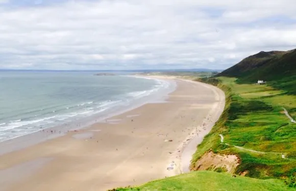 The Bay Bistro and Coffee House