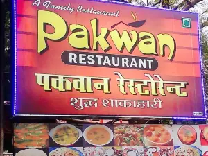 Sri Giriraj Restaurant