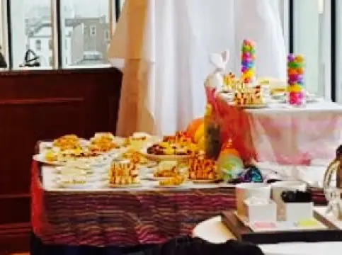 Sapphires Restaurant & Lounge at DoubleTree by Hilton Hotel Jefferson City