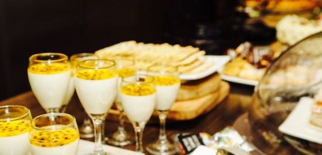Lacuna Bistro & Bar