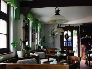 Meissner Burgstuben Pension-Cafe