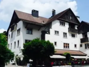 Zum Goldigen Winkel