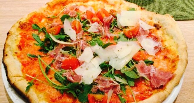 Restaurant-Pizzeria Awocado