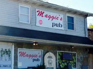 Maggie's Pub