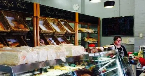 Gembrook Bakery in 埃默拉爾德