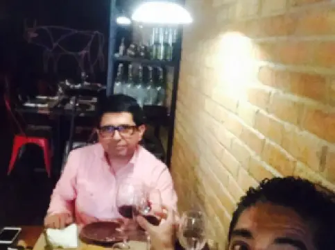 Tapas & Tintos, Enoteca y Cocina