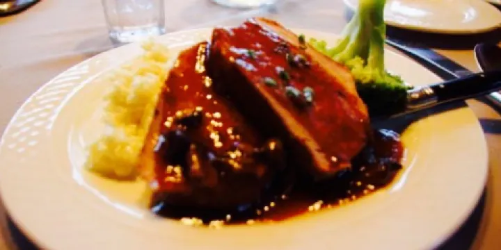 Glacier Bay Country Inn Restaurant