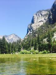 Zumwalt Meadows Trailhead