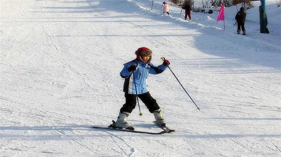 帽兒山哈體院小山滑雪場