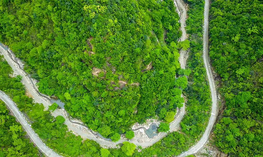 山灣灣激流探險