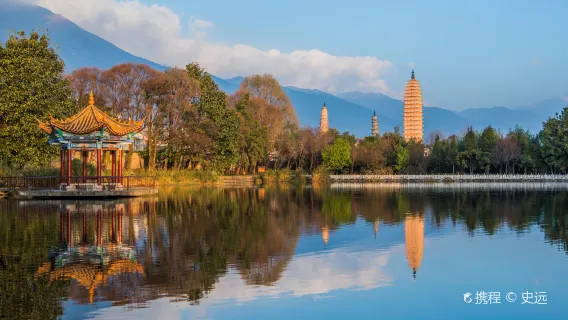 Yunnan Dali Ancient City Erhai Lake,Three Pagodas of Chongsheng Temple, Cangshan Day Tour