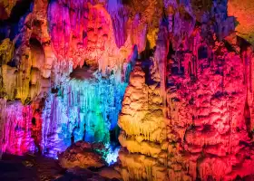 Swallow Cave in Jianshui