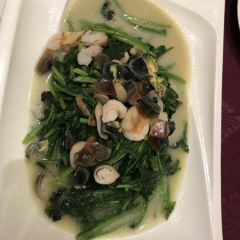 Hailikaiyuanmingdoudajiudiansijixuanzhong Restaurant 여행 사진