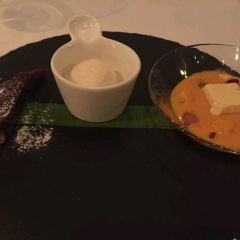 INDIAN ACCENT User Photo