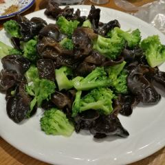 BA YIN KE HAN SHI FU 여행 사진