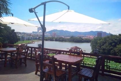 LianHua Ge ChaYi Vegetarian Restaurant