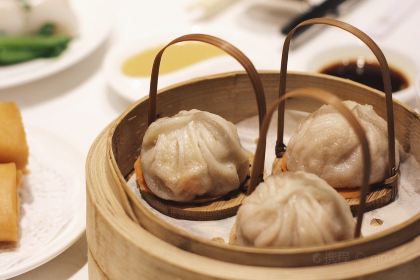 Fook Lam Moon (Newman House)