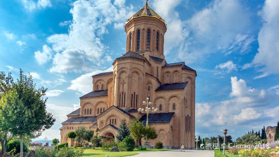 Georgia Tbilisi Holy Trinity Cathedral + Mother Fortress + Tbilisi Sulphur Baths + Peace Bridge + Freedom Square one-day tour