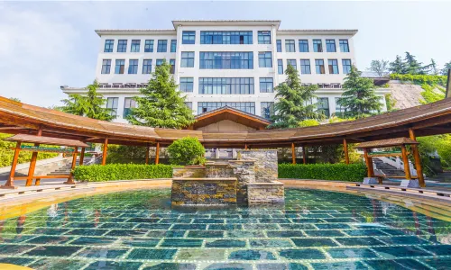 Fengxiang Hot Spring